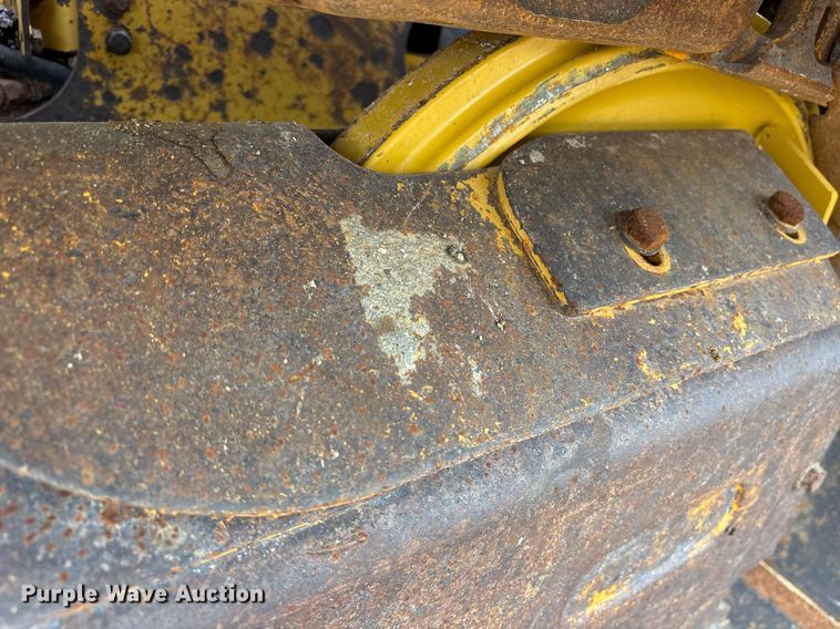 image for item ND9759 2012 Caterpillar D4K2 LGP dozer