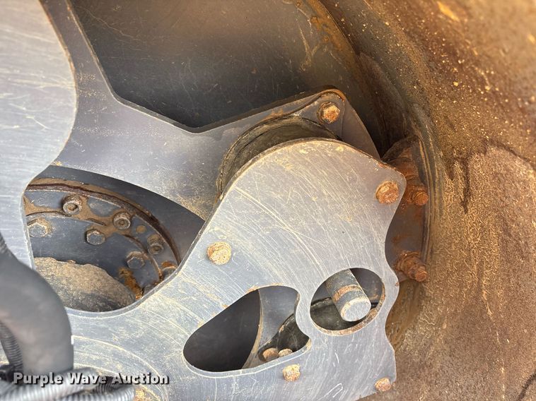 image for item ND9760 2012 Hamm 3307 single drum vibratory roller