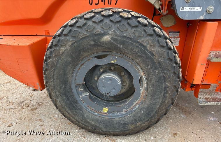 image for item ND9760 2012 Hamm 3307 single drum vibratory roller