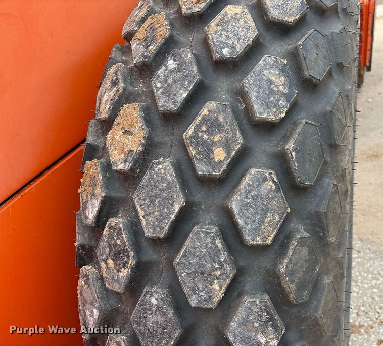 image for item ND9760 2012 Hamm 3307 single drum vibratory roller