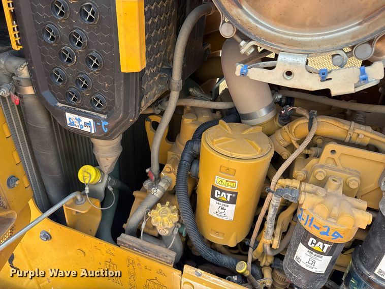 image for item ND9772 2023 Caterpillar D4 LGP dozer