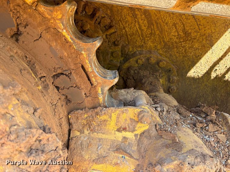 image for item ND9772 2023 Caterpillar D4 LGP dozer