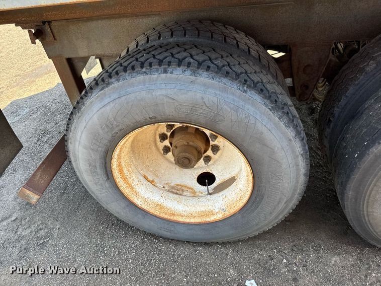 image for item NE9822 2005 Leach Pup-Dump end dump pup trailer