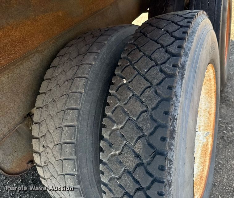 image for item NE9822 2005 Leach Pup-Dump end dump pup trailer