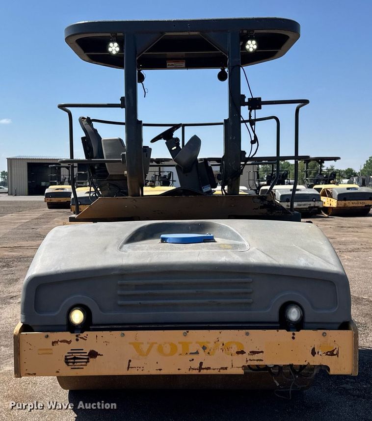 image for item NE9824 2012 Volvo DD118HF double drum vibratory roller