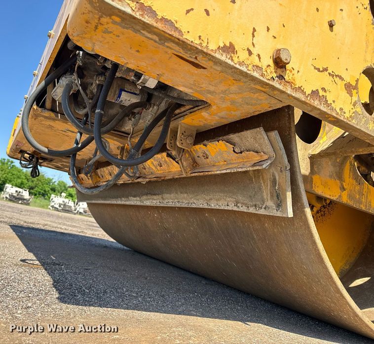 image for item NE9824 2012 Volvo DD118HF double drum vibratory roller