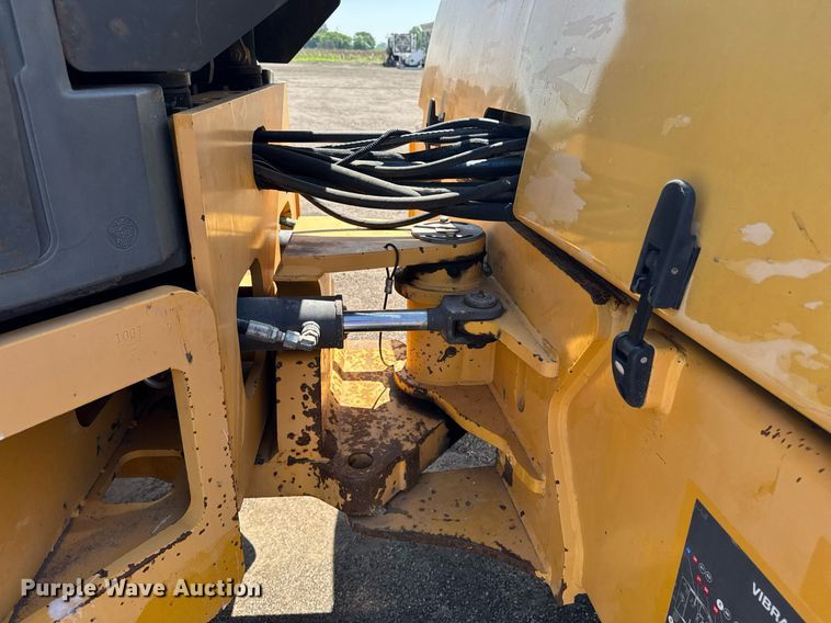 image for item NE9824 2012 Volvo DD118HF double drum vibratory roller