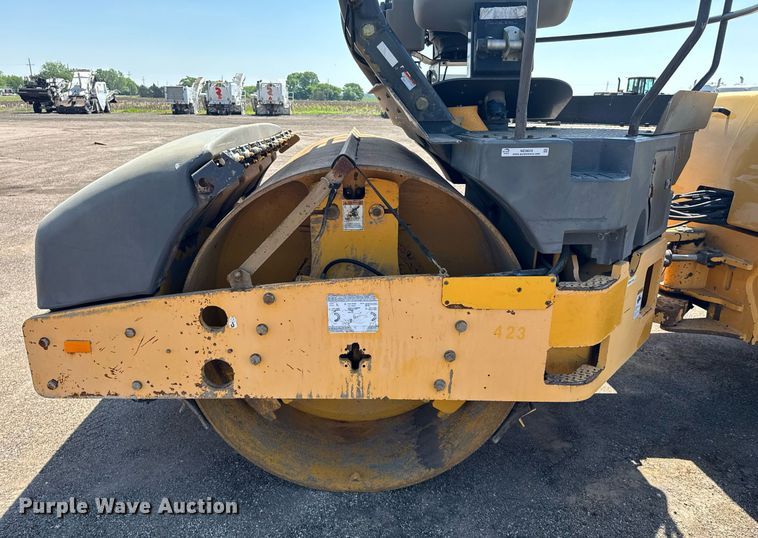 image for item NE9824 2012 Volvo DD118HF double drum vibratory roller