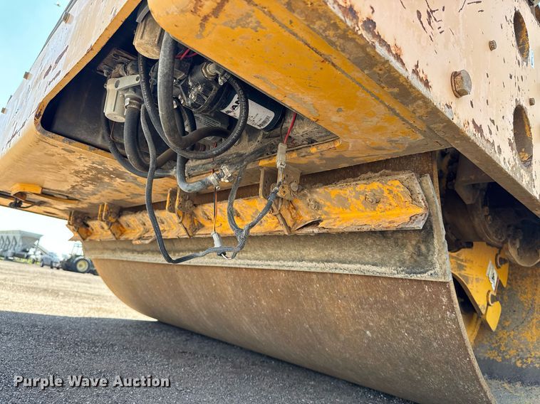 image for item NE9824 2012 Volvo DD118HF double drum vibratory roller