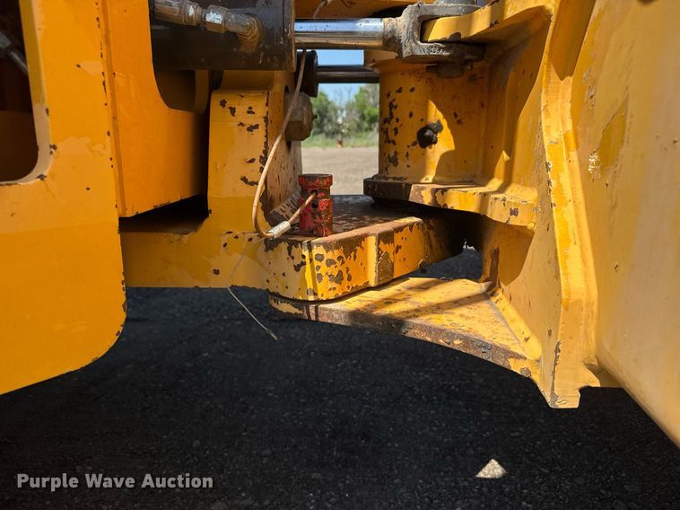 image for item NE9825 2012 Volvo DD118HF double drum vibratory roller