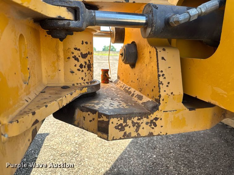 image for item NE9825 2012 Volvo DD118HF double drum vibratory roller