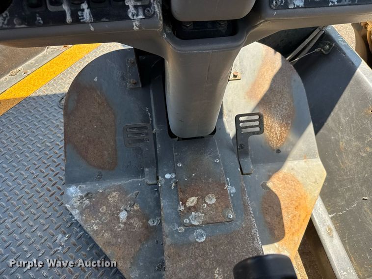 image for item NE9825 2012 Volvo DD118HF double drum vibratory roller