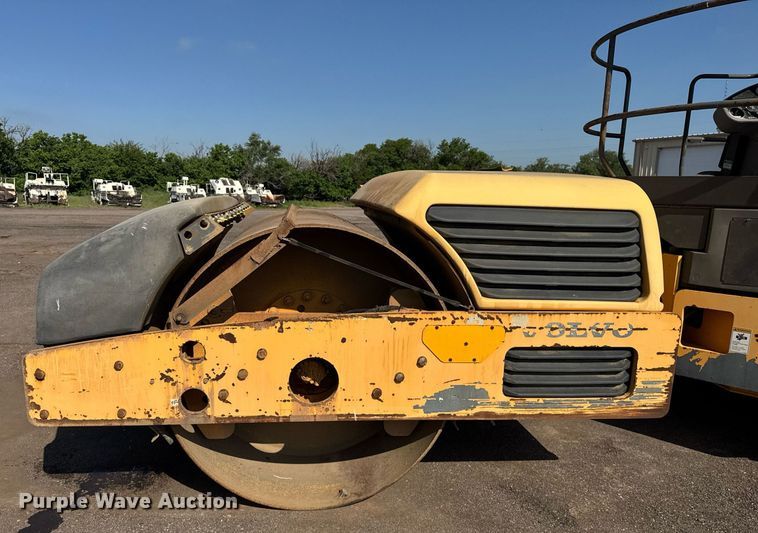 image for item NE9826 2011 Volvo DD118HF double drum vibratory roller