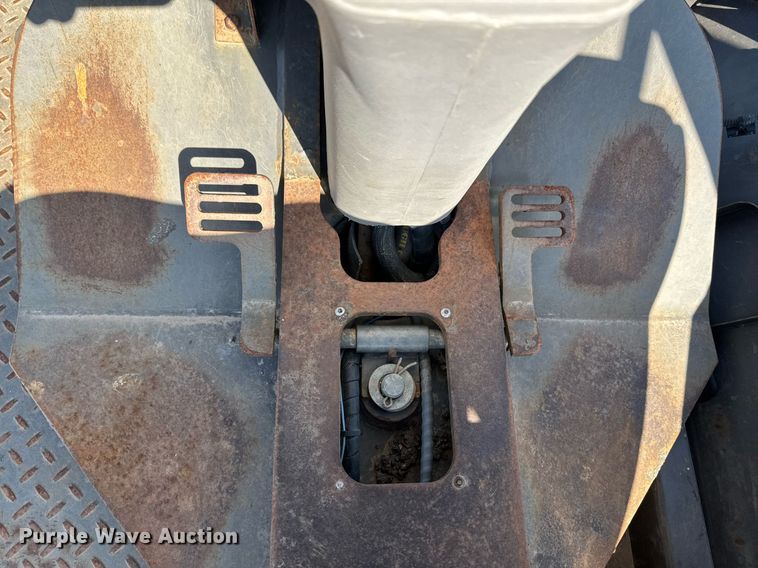 image for item NE9826 2011 Volvo DD118HF double drum vibratory roller