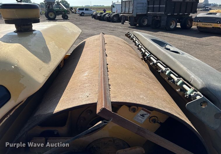 image for item NE9827 2012 Volvo DD138HFA double drum vibratory roller