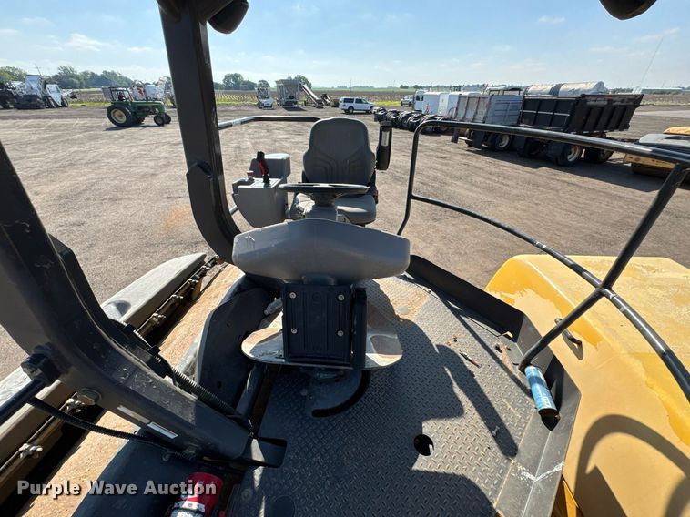 image for item NE9827 2012 Volvo DD138HFA double drum vibratory roller