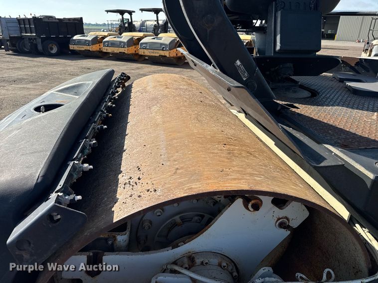 image for item NE9828 2005 Ingersoll Rand DD-138HF double drum vibratory roller