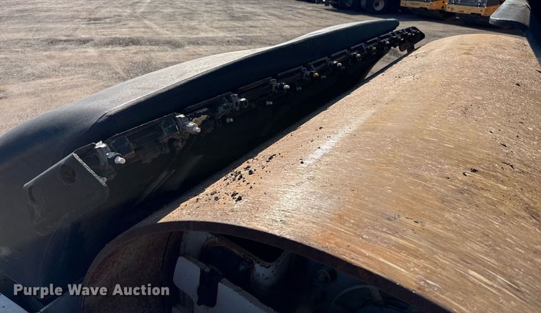 image for item NE9828 2005 Ingersoll Rand DD-138HF double drum vibratory roller