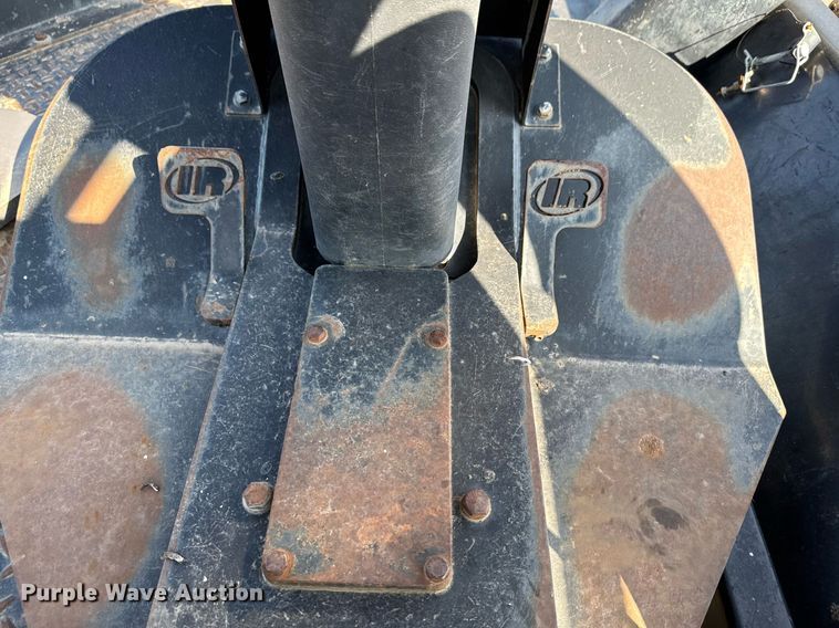 image for item NE9828 2005 Ingersoll Rand DD-138HF double drum vibratory roller