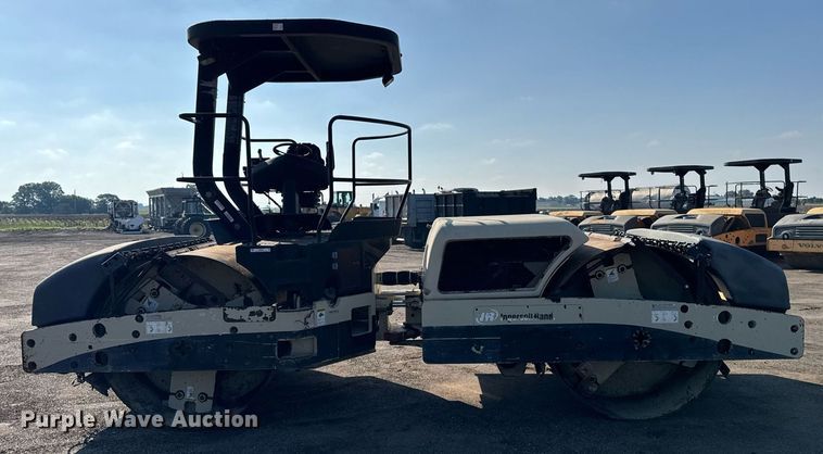 image for item NE9829 2004 Ingersoll-Rand DD-138HFA double drum vibratory roller