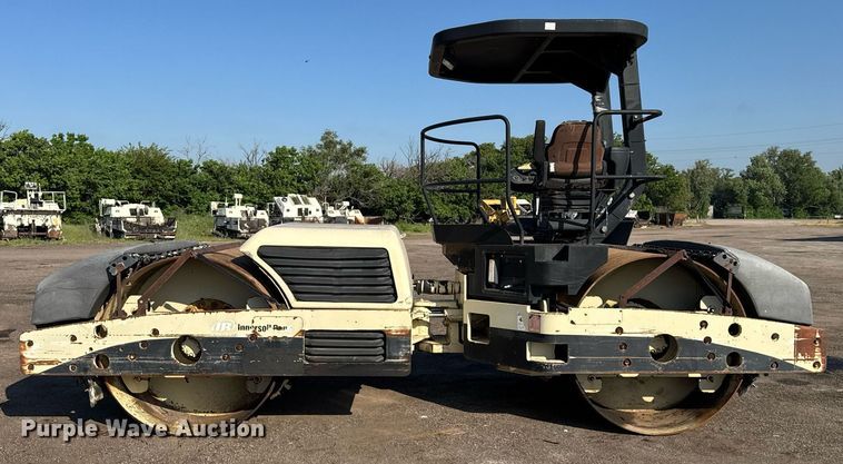 image for item NE9829 2004 Ingersoll-Rand DD-138HFA double drum vibratory roller