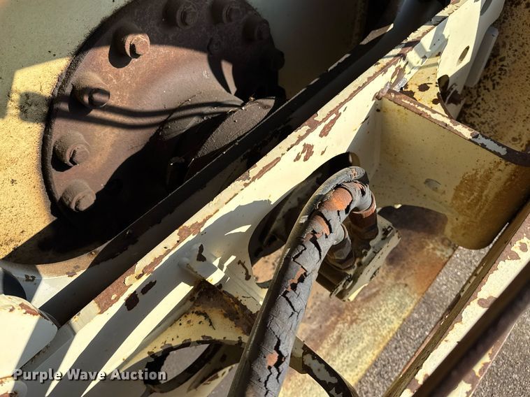 image for item NE9829 2004 Ingersoll-Rand DD-138HFA double drum vibratory roller