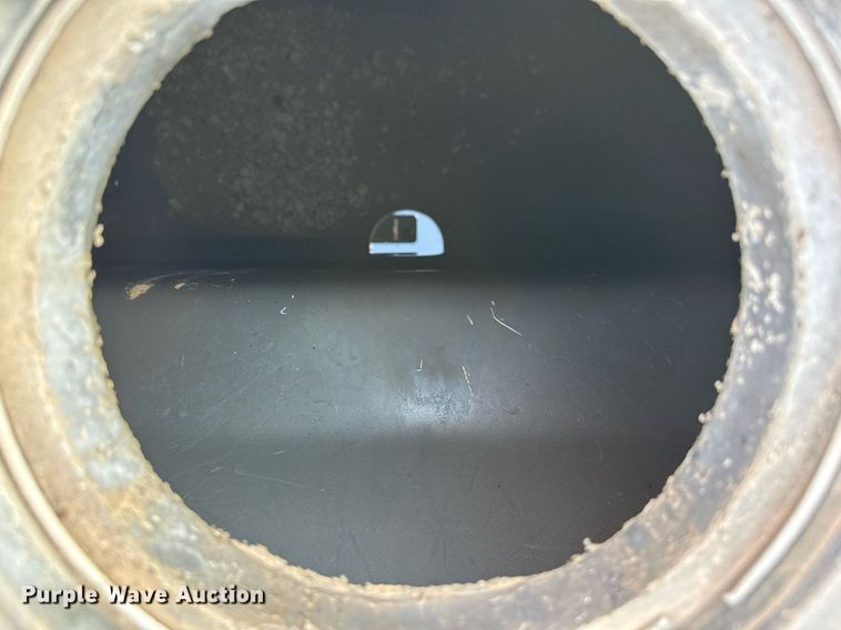 image for item NE9829 2004 Ingersoll-Rand DD-138HFA double drum vibratory roller