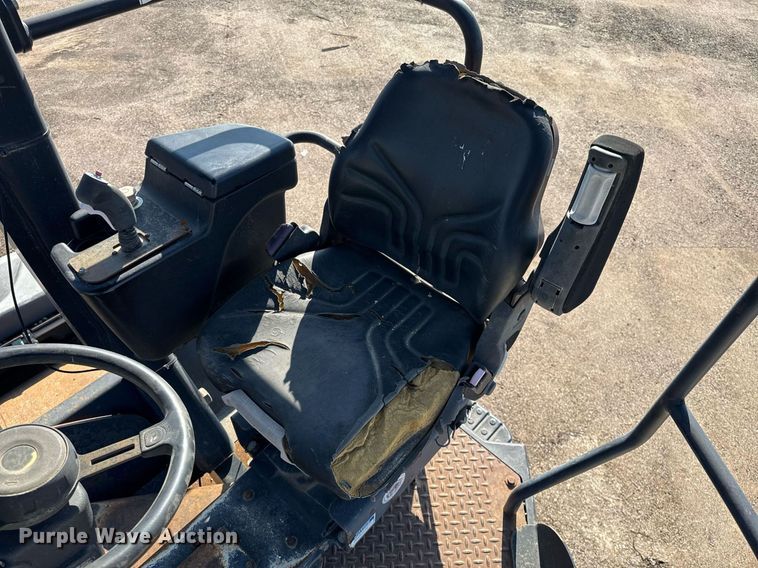 image for item NE9829 2004 Ingersoll-Rand DD-138HFA double drum vibratory roller