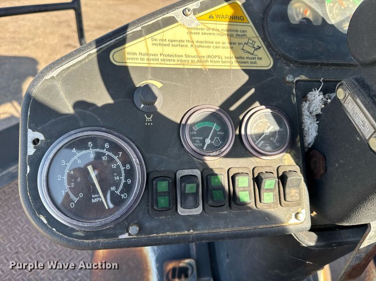 image for item NE9829 2004 Ingersoll-Rand DD-138HFA double drum vibratory roller