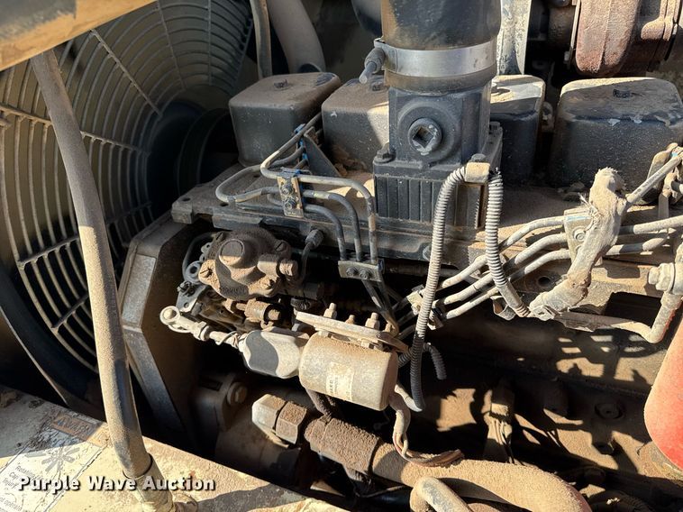 image for item NE9829 2004 Ingersoll-Rand DD-138HFA double drum vibratory roller