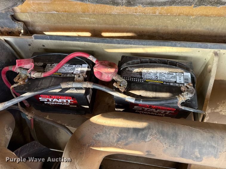 image for item NE9829 2004 Ingersoll-Rand DD-138HFA double drum vibratory roller