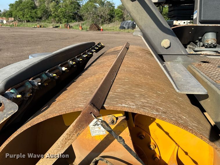 image for item NE9830 2010 Volvo DD138HFA double drum vibratory roller