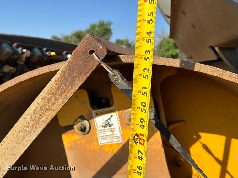 image for item NE9830 2010 Volvo DD138HFA double drum vibratory roller