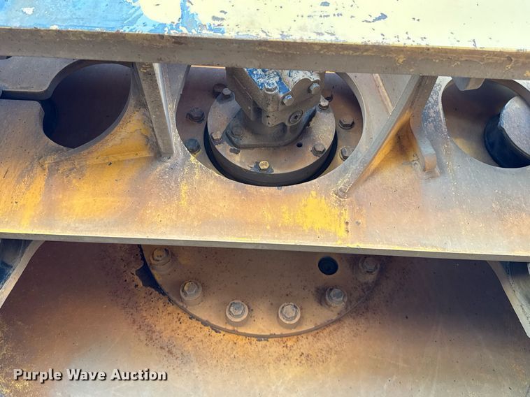 image for item NE9830 2010 Volvo DD138HFA double drum vibratory roller