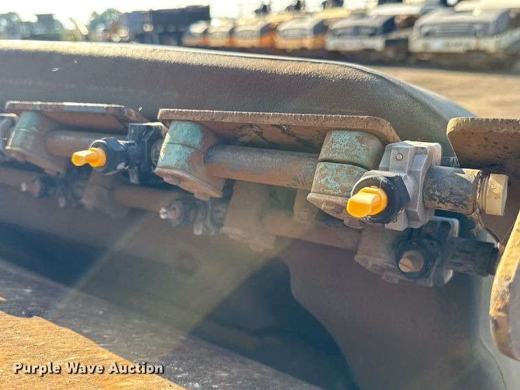 image for item NE9830 2010 Volvo DD138HFA double drum vibratory roller