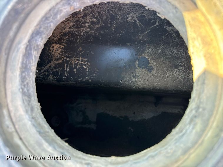 image for item NE9830 2010 Volvo DD138HFA double drum vibratory roller