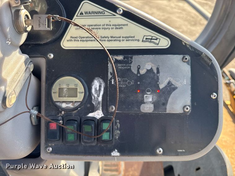 image for item NE9830 2010 Volvo DD138HFA double drum vibratory roller