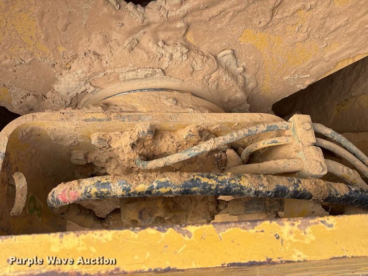 image for item OB9694 2008 Caterpillar CS-563E single drum vibratory roller