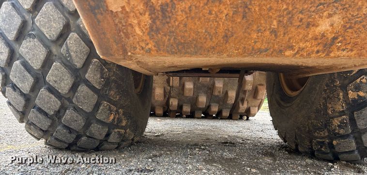 image for item OB9694 2008 Caterpillar CS-563E single drum vibratory roller