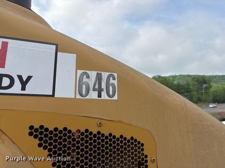 image for item OB9694 2008 Caterpillar CS-563E single drum vibratory roller