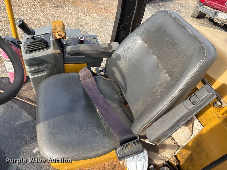 image for item OB9694 2008 Caterpillar CS-563E single drum vibratory roller