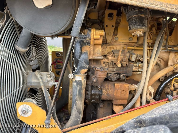 image for item OB9694 2008 Caterpillar CS-563E single drum vibratory roller