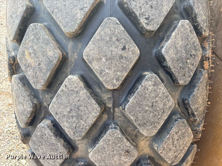 image for item OB9694 2008 Caterpillar CS-563E single drum vibratory roller