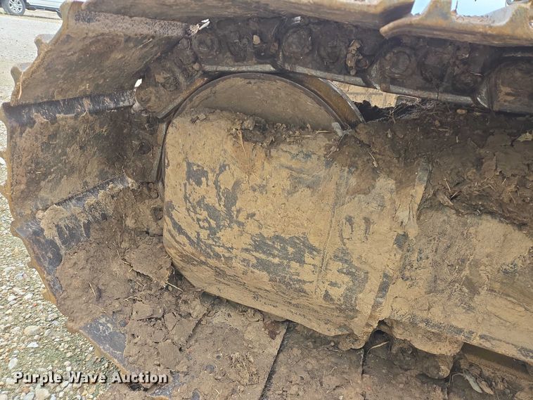 image for item YA0568 2015 Caterpillar 323FL excavator