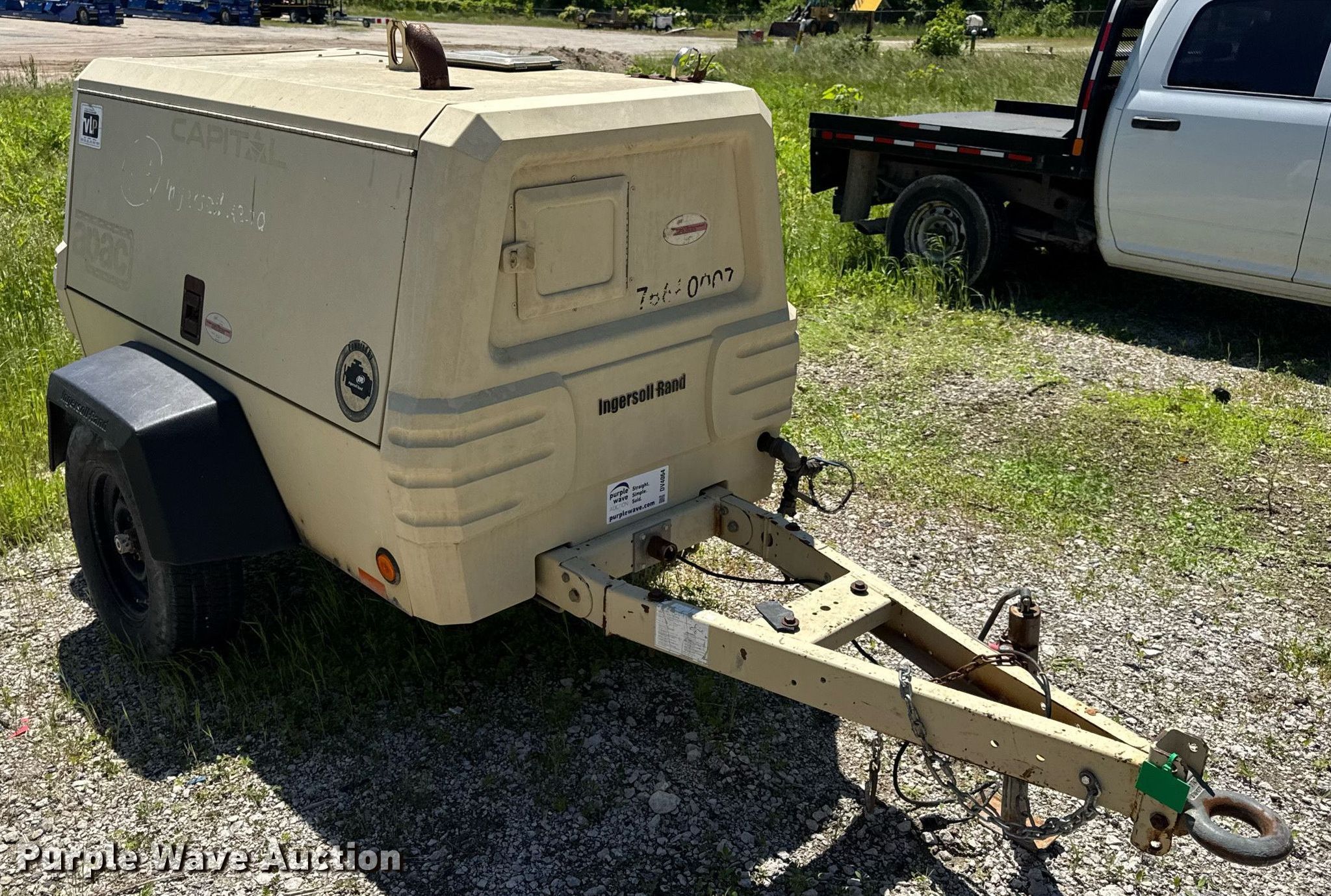 2009 Ingersoll Rand P185WIR air compressor in Columbia, MO | Item