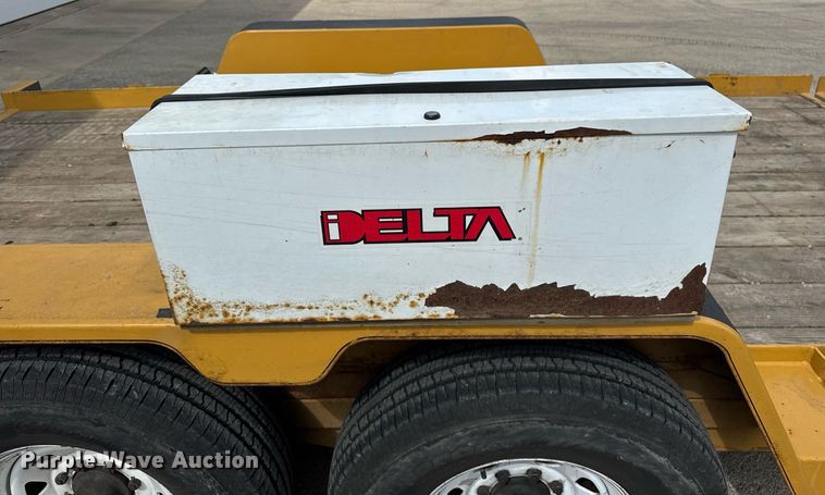 image for item DH9950 2006 Behnke Enterprises INC BCT2012ET tilt deck equipment trailer