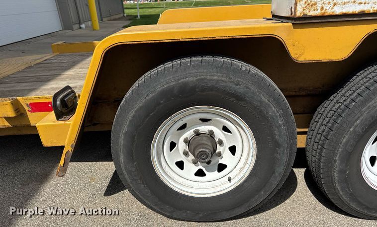 image for item DH9950 2006 Behnke Enterprises INC BCT2012ET tilt deck equipment trailer