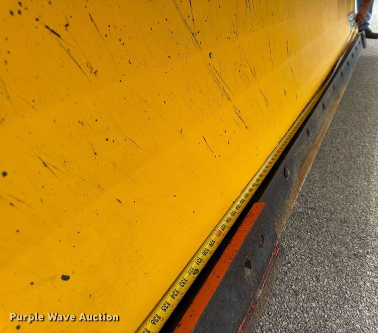 image for item DH9951 2003 International 7400 dump truck