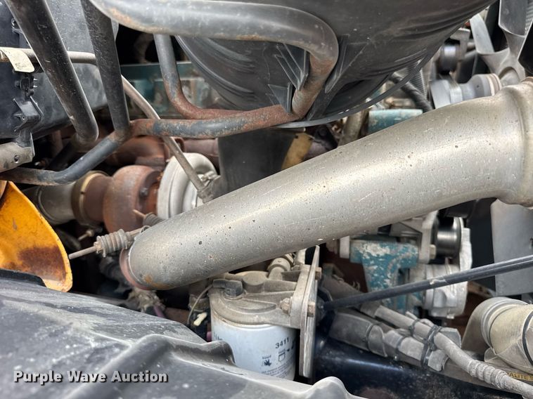 image for item DH9951 2003 International 7400 dump truck