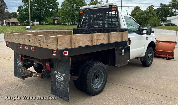 image for item DH9958 2003 Ford F350 Super Duty XL dump bed pickup truck